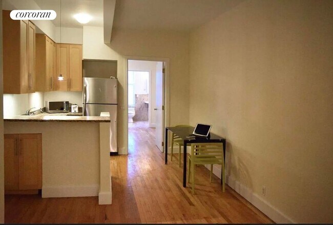 331 E 89th St in New York, NY - Building Photo - Building Photo