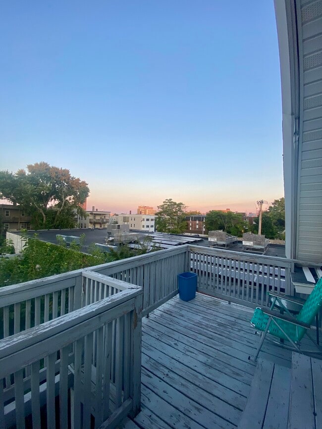 51 Beacon St, Unit 3