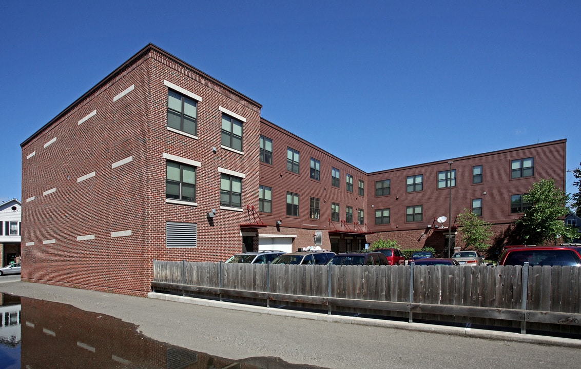 Winnipeg Apartments in St. Paul, MN - Building Photo