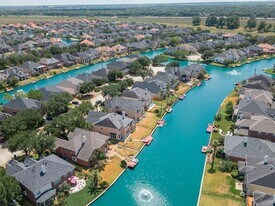 14222 Ingham Ct in Sugar Land, TX - Building Photo