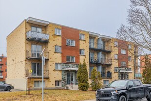 1920 Jean-Picard Rue in Laval, QC - Building Photo
