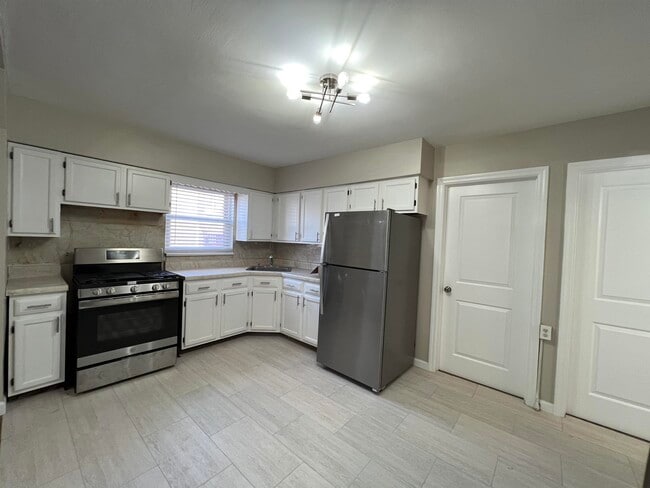 property at 90 Lincoln St
