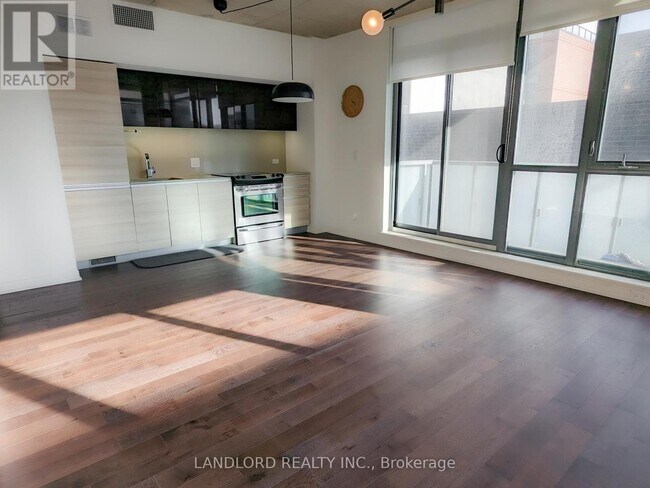 property at 8-318 Gladstone Ave
