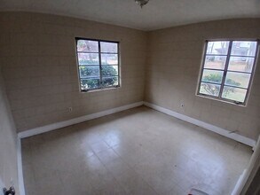 2428 E Garner Rd in Raleigh, NC - Building Photo - Building Photo