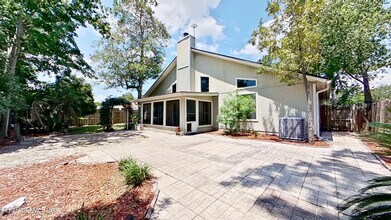 3155 Hampstead Dr in Jacksonville, FL - Building Photo - Building Photo