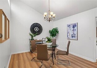 98 Navarre in Irvine, CA - Building Photo - Building Photo