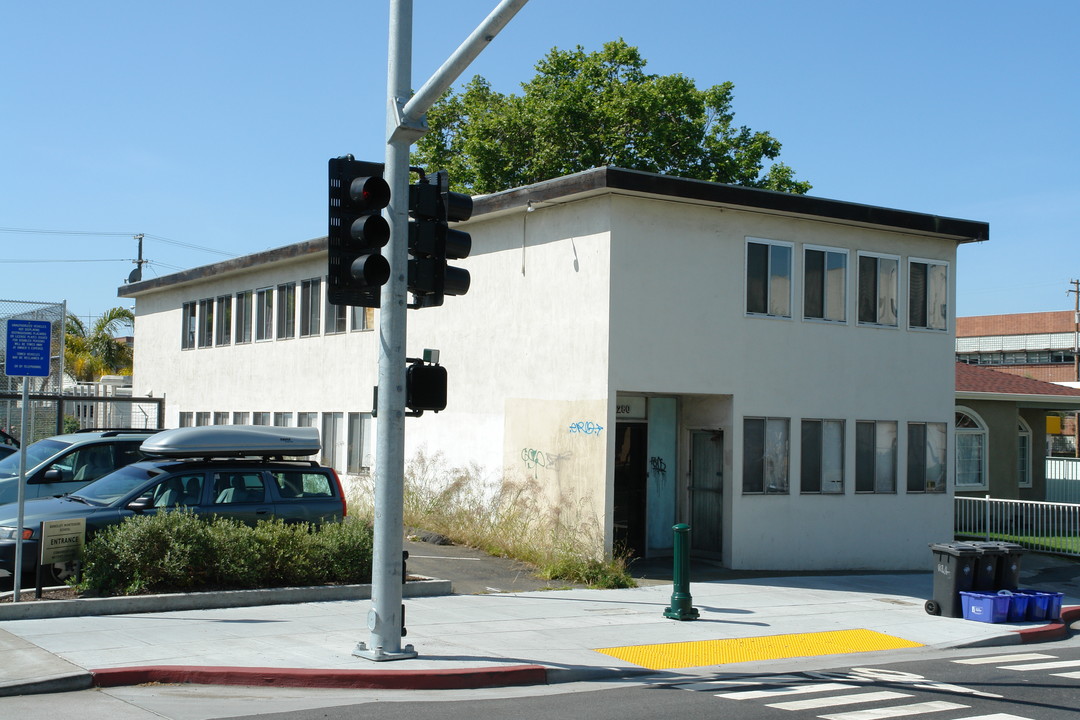 1280 University Ave in Berkeley, CA - Building Photo