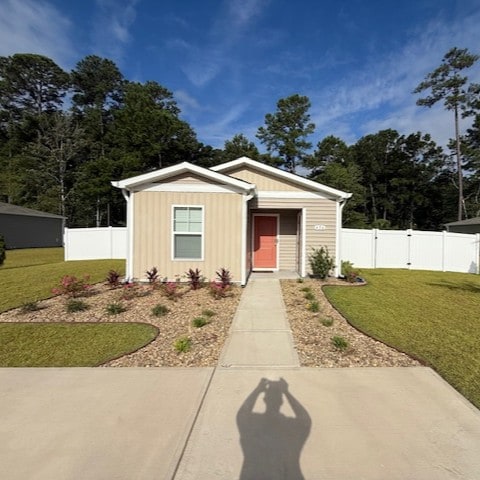 property at 456 Samara Dr