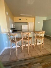 9900 S Thomas Dr, Unit 722 in Panama City Beach, FL - Foto de edificio - Building Photo