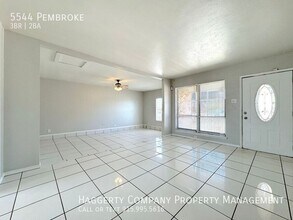 5544 Pembroke Ln in El Paso, TX - Building Photo - Building Photo