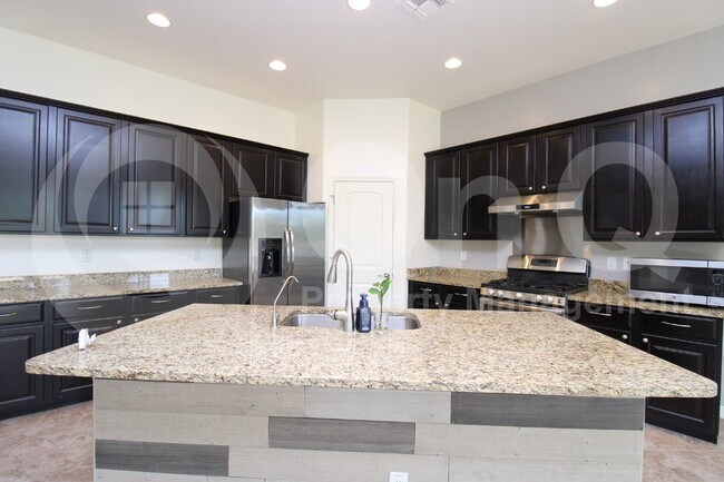 4868 S Quiet Way in Gilbert, AZ - Building Photo - Building Photo