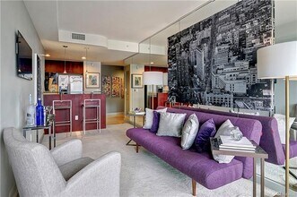 2929 1st Ave, Unit 1120 in Seattle, WA - Foto de edificio - Building Photo