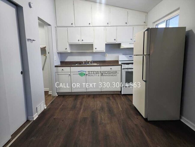 1440 Virginia Ave in Akron, OH - Building Photo - Building Photo