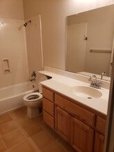 2054 Pinehurst Ct in Merced, CA - Building Photo - Building Photo