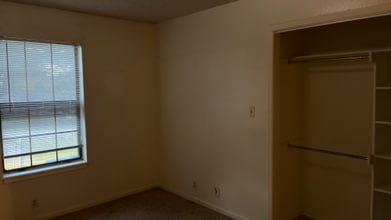 1603 W Elm St in Denison, TX - Foto de edificio - Building Photo