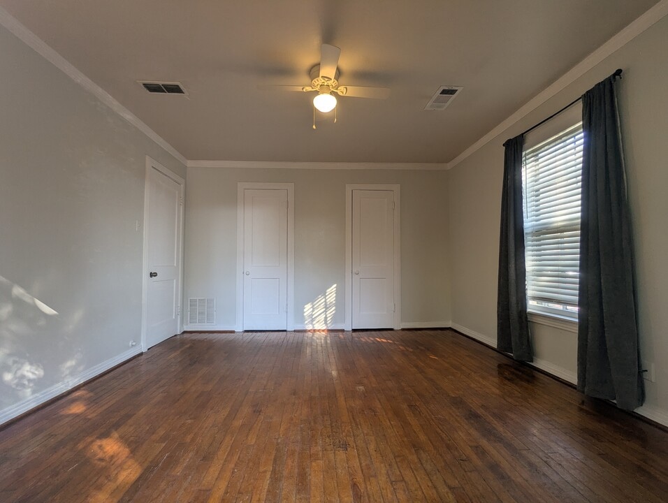 900 McCormick St, Unit #2 in Denton, TX - Foto de edificio