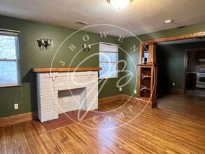 2138 Upton Ave in Toledo, OH - Building Photo - Building Photo
