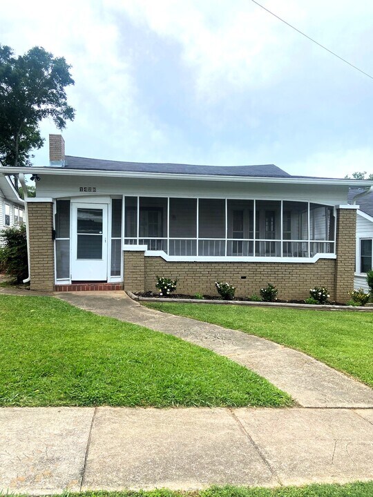 1428 11th Pl S in Birmingham, AL - Foto de edificio