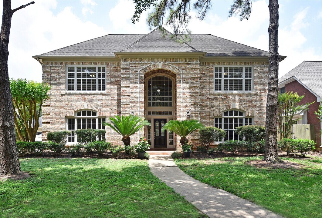 3510 Water Locust Dr in Sugar Land, TX - Building Photo