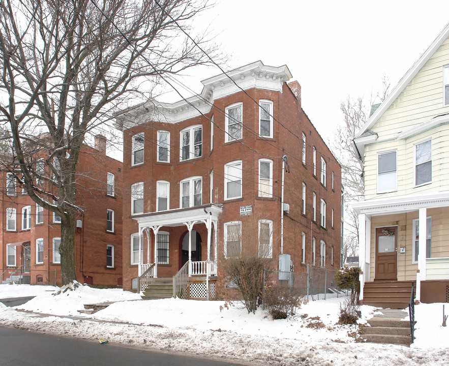 164 Bond St in Hartford, CT - Building Photo