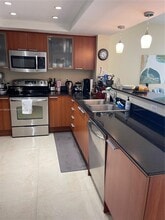 16699 Collins Ave, Unit 10 in Sunny Isles Beach, FL - Building Photo - Building Photo