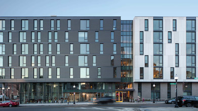 Girard in Boston, MA - Foto de edificio - Building Photo