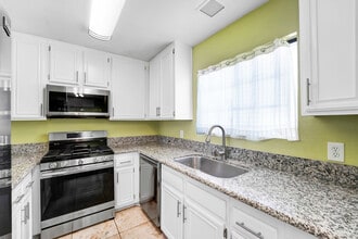 2971 Plaza del Amo, Unit 267 in Torrance, CA - Foto de edificio - Building Photo