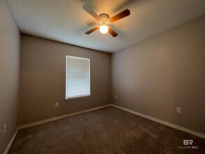 8178 Gardenia Ct in Daphne, AL - Building Photo - Building Photo