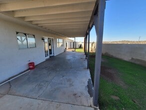 1917 Eshelman Dr in El Centro, CA - Building Photo - Building Photo