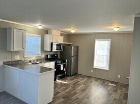 3514 Sally Mae Terrace in Lansing, MI - Building Photo