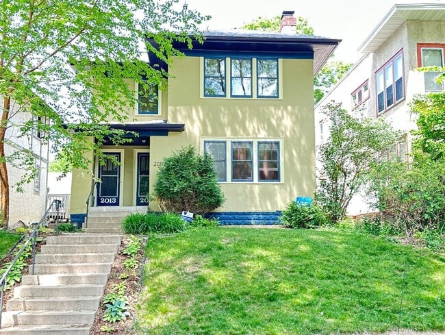 property at 2011 Ashland Ave