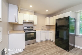4201 S Jasmin Ct in Winston-Salem, NC - Building Photo - Building Photo