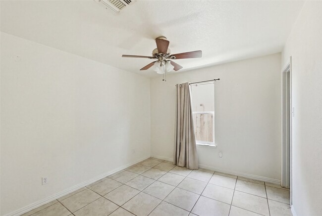 property at 7827 Raven Creek Ln