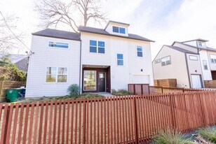 3403 Neal St in Austin, TX - Building Photo