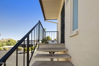 756 JOAN D ARC Ave in Phoenix, AZ - Building Photo - Building Photo