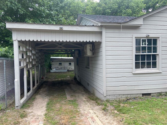 636 Edwards St in Malvern, AR - Building Photo - Building Photo
