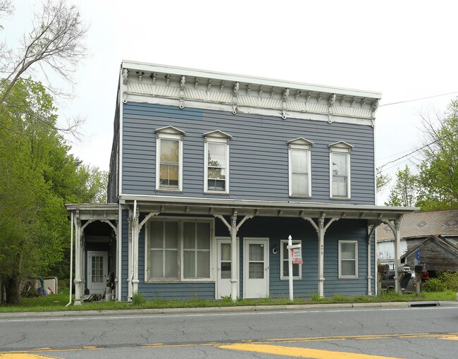 979 Hoosick Rd in Troy, NY - Foto de edificio - Building Photo