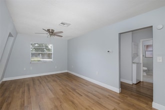 5752 Virginia Ave in New Port Richey, FL - Building Photo - Building Photo