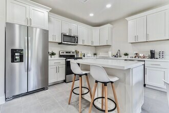 2504 Leda Ave S in Lehigh Acres, FL - Building Photo - Building Photo