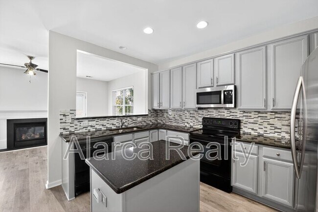 9520 Kings Parade Blvd in Charlotte, NC - Building Photo - Building Photo