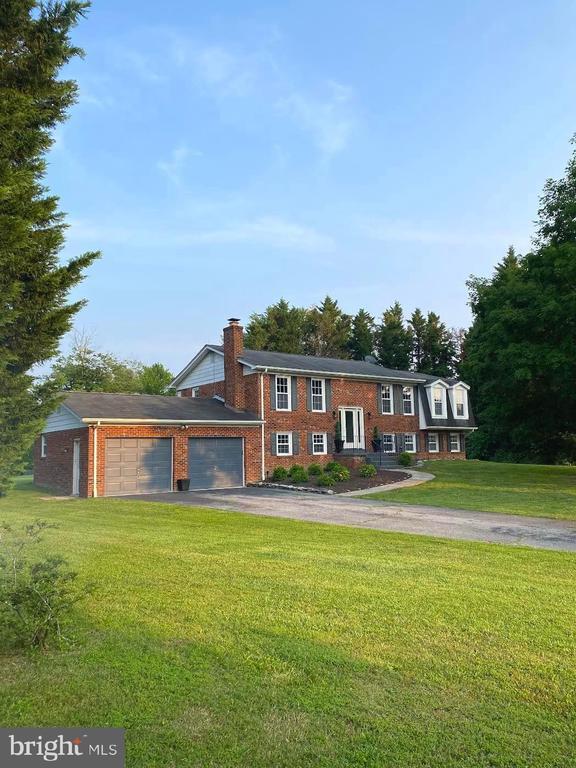 37715 Apache Rd in Charlotte Hall, MD - Building Photo - Building Photo