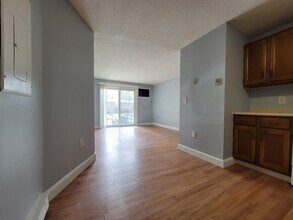 185 Loudon Rd in Concord, NH - Building Photo - Building Photo