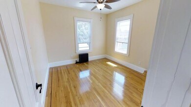 42 Gorham St in Somerville, MA - Building Photo - Building Photo