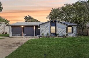 3301 Winderemere Dr in Arlington, TX - Building Photo