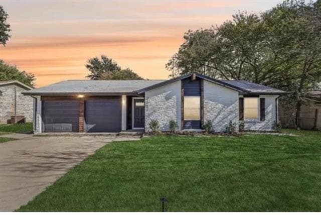 property at 3301 Winderemere Dr