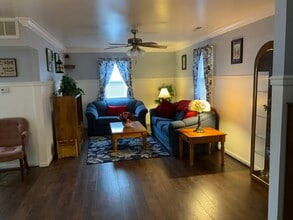 36 Governors Gate Ln, Unit 1 in Linthicum Heights, MD - Building Photo - Building Photo