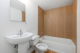 3400 Lafayette Ave in Austin, TX - Building Photo - Building Photo