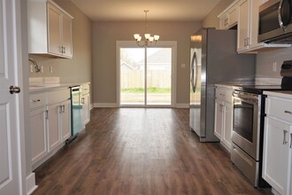 3712 Red Maple Wy in Jonesboro, AR - Building Photo - Building Photo