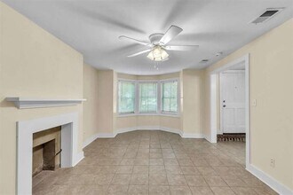 209 E Duffy St in Savannah, GA - Building Photo - Building Photo