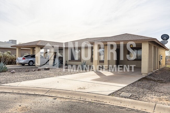 10179 W Durango Cir in Arizona City, AZ - Building Photo - Building Photo